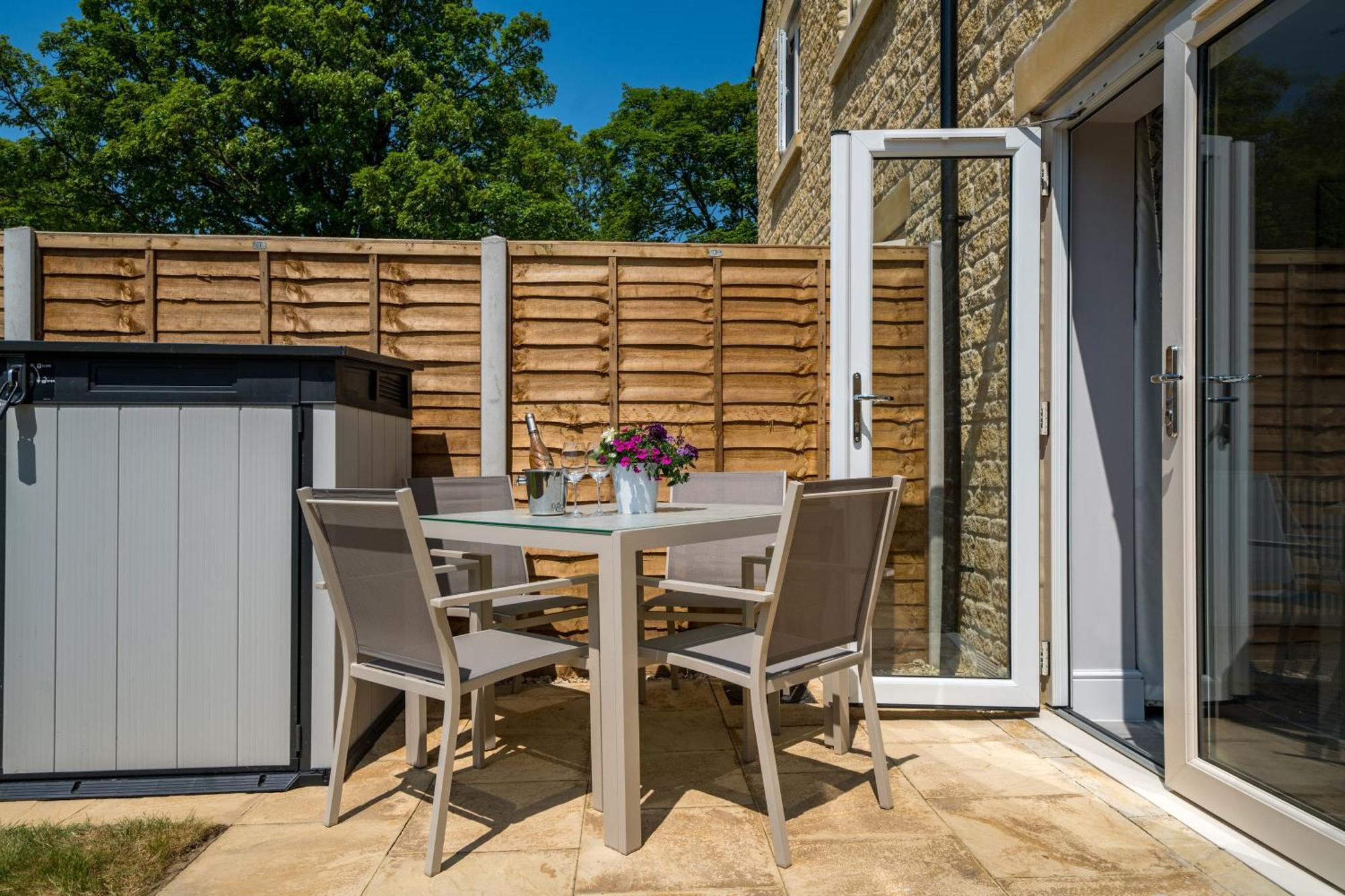 Fleming Cottage - Contemporary Cotswold Home Upper Rissington Luaran gambar